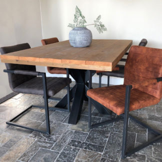 Steigerhouten tafel Floris