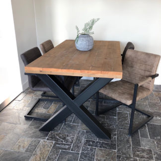 Steigerhouten tafel Rene